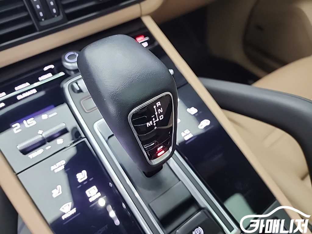 Porsche Cayenne 3.0 Coupe thumbnail 7