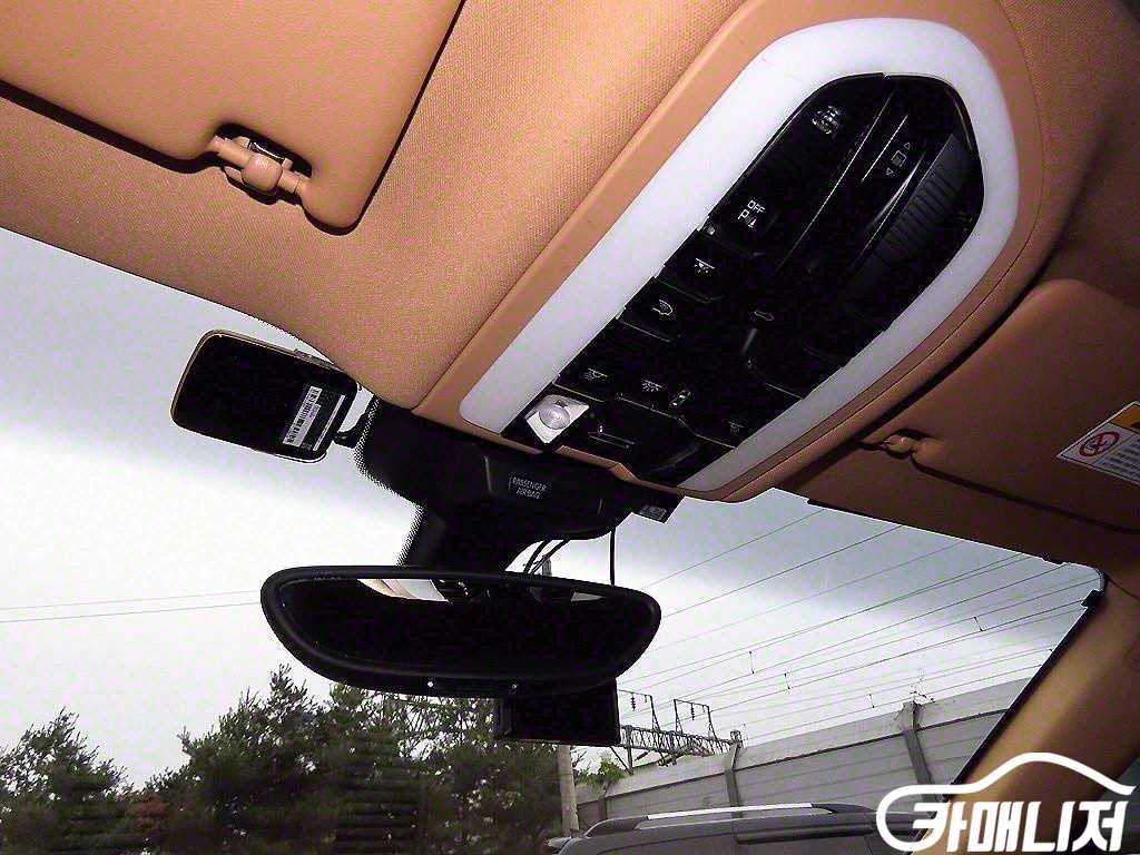 Porsche Macan Diesel 3.0 S thumbnail 14