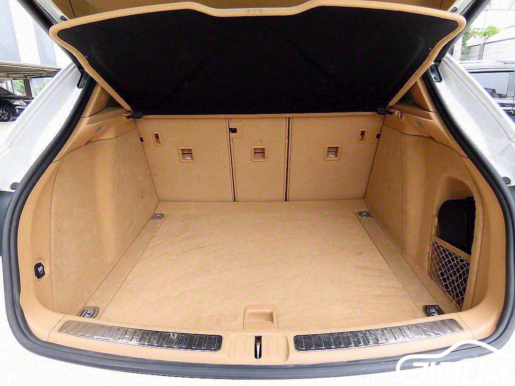 Porsche Macan Diesel 3.0 S thumbnail 18