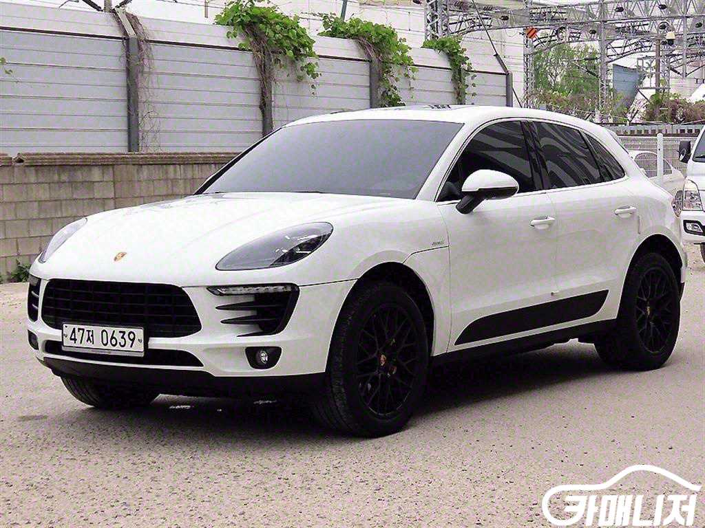 Porsche Macan Diesel 3.0 S thumbnail 2