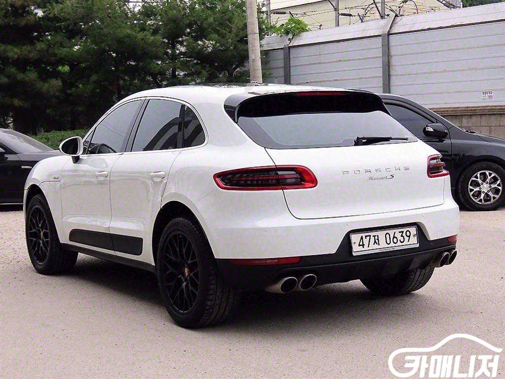 Porsche Macan Diesel 3.0 S thumbnail 3