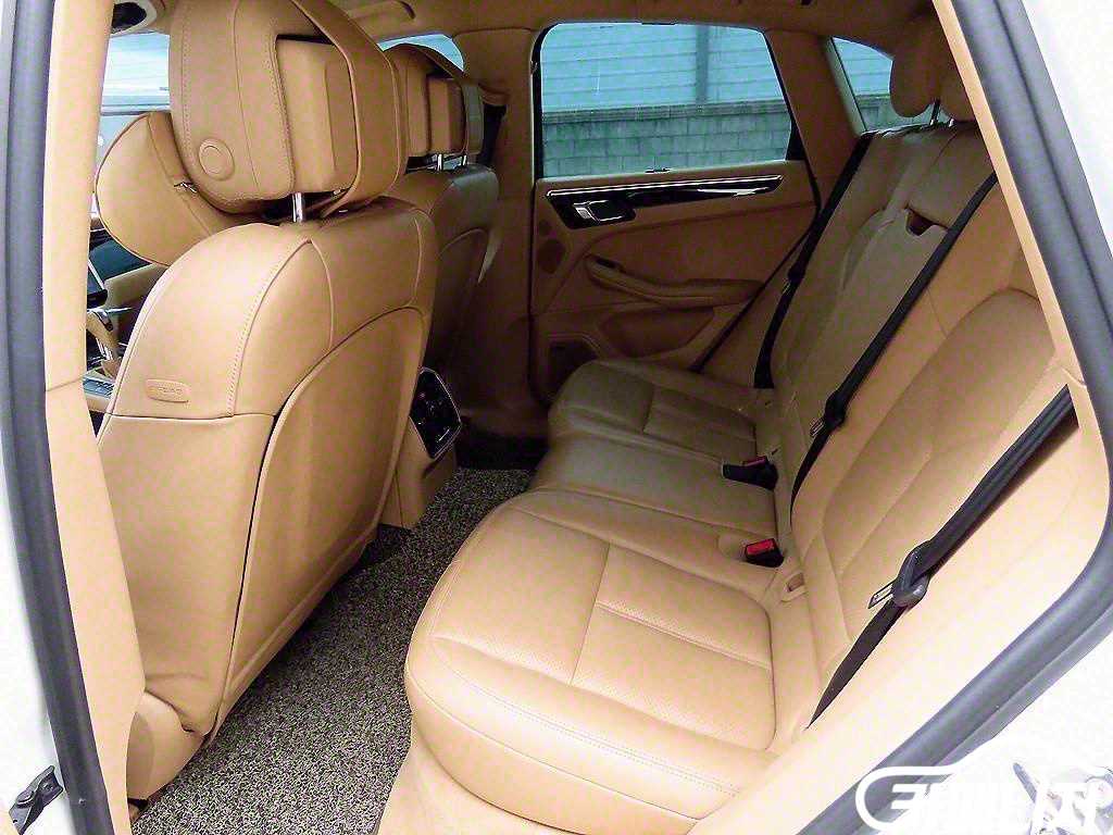 Porsche Macan Diesel 3.0 S thumbnail 6