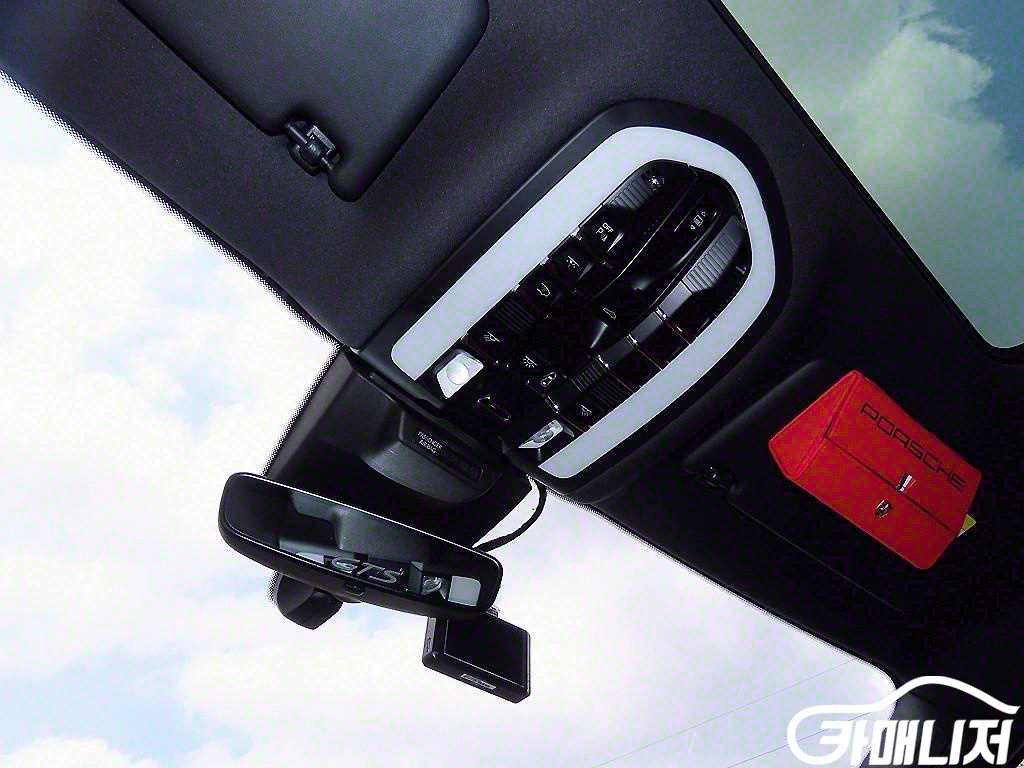 Porsche Macan Gasoline 2.9 GTS thumbnail 13