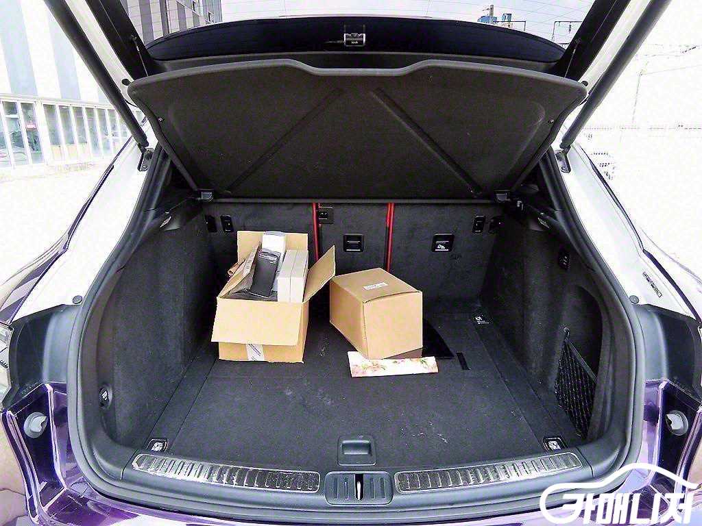 Porsche Macan Gasoline 2.9 GTS thumbnail 17