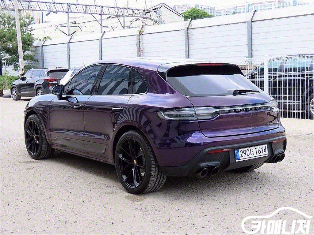 Porsche Macan Gasoline 2.9 GTS thumbnail 3