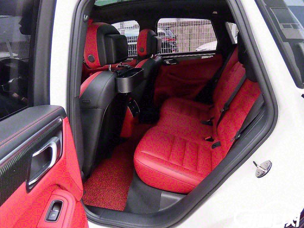 Porsche Macan Gasoline 2.9 GTS thumbnail 6