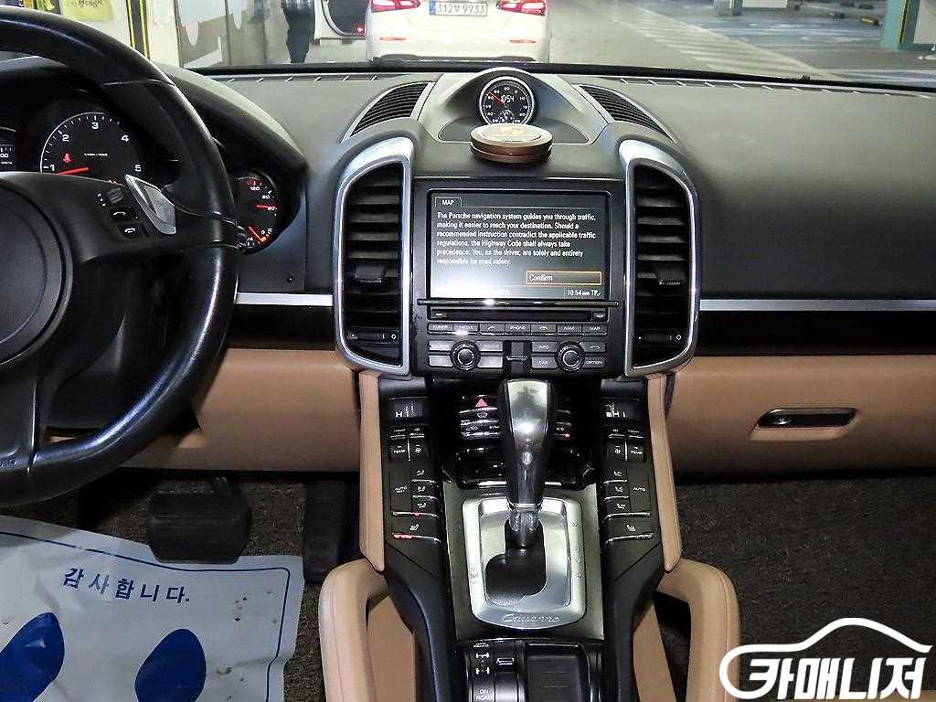 Porsche Cayenne 3.0 thumbnail 10