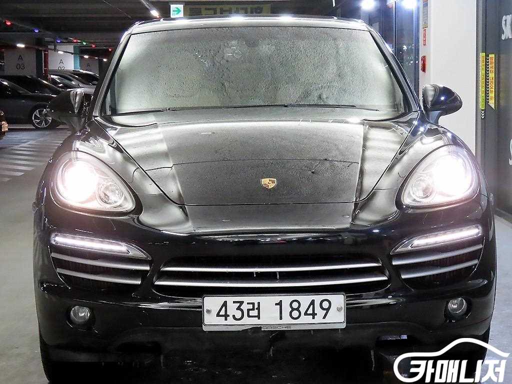 Porsche Cayenne 3.0 thumbnail 2