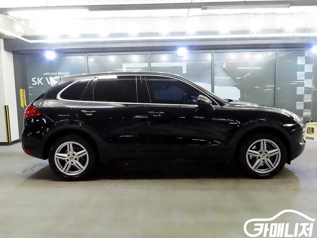 Porsche Cayenne 3.0 thumbnail 3