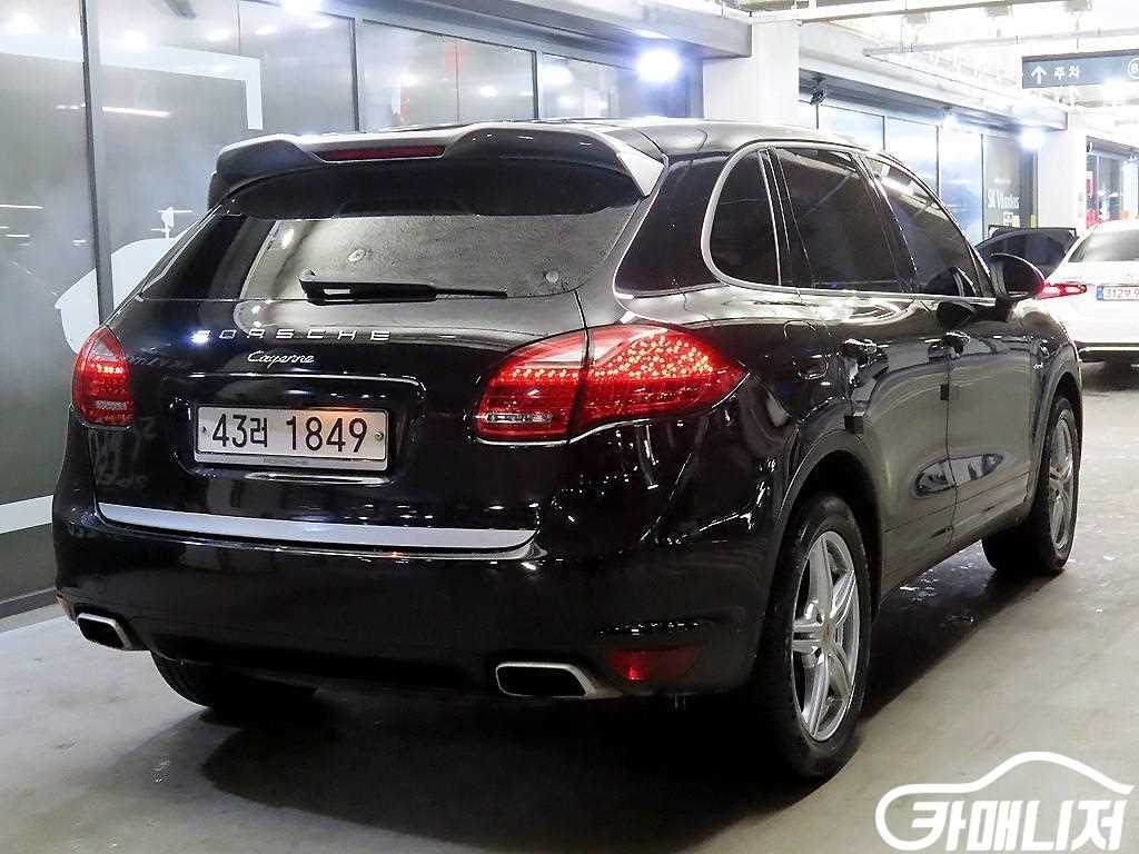 Porsche Cayenne 3.0 thumbnail 4