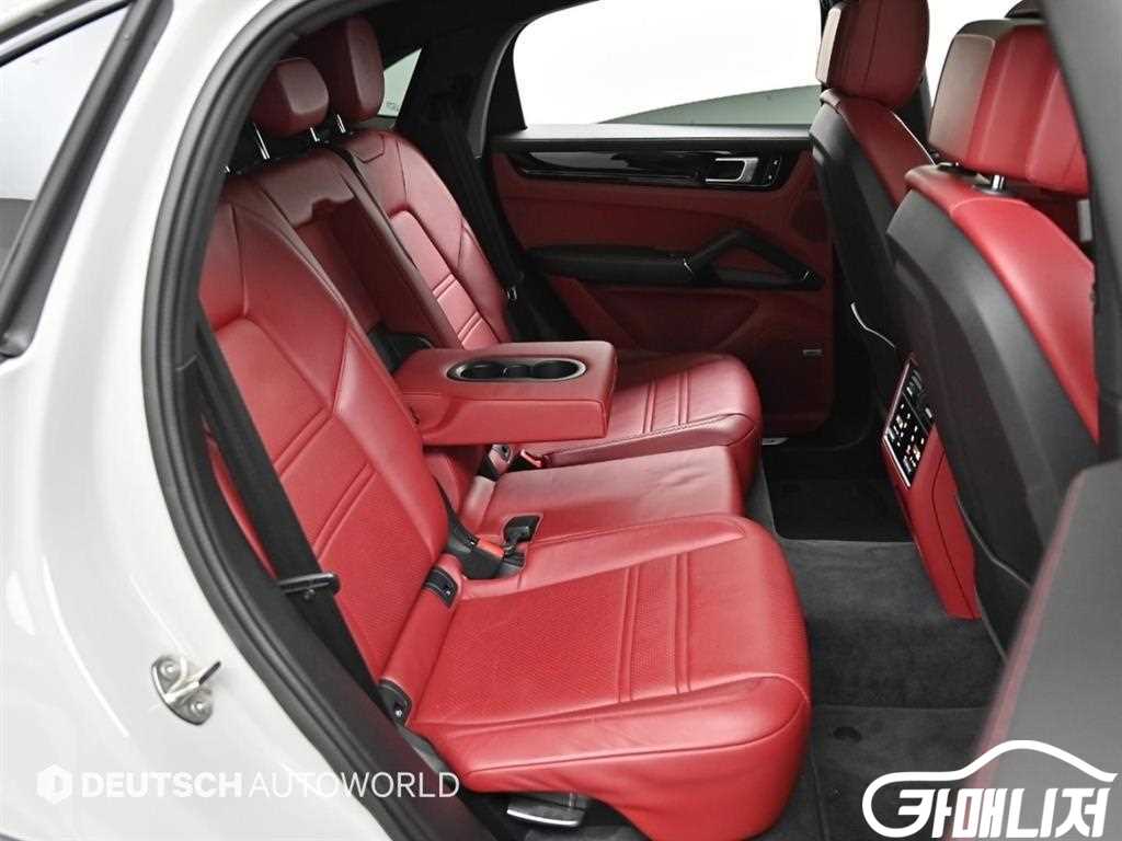 Porsche Cayenne 3.0 Coupe thumbnail 12