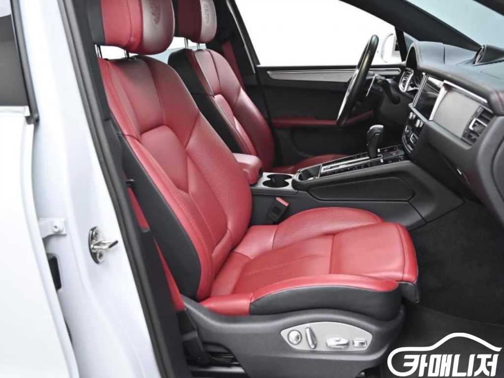 Porsche Macan Gasoline 2.9 S thumbnail 10
