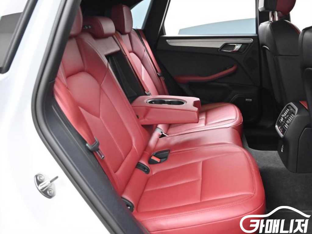 Porsche Macan Gasoline 2.9 S thumbnail 12
