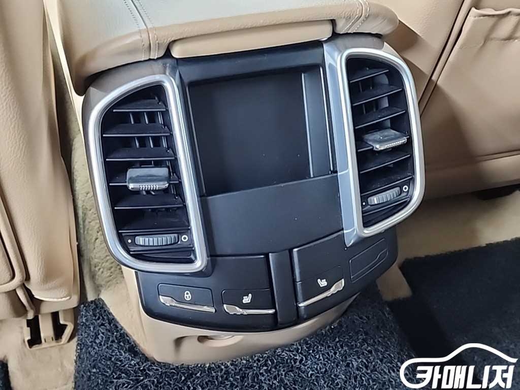 Porsche Cayenne 3.0 thumbnail 13