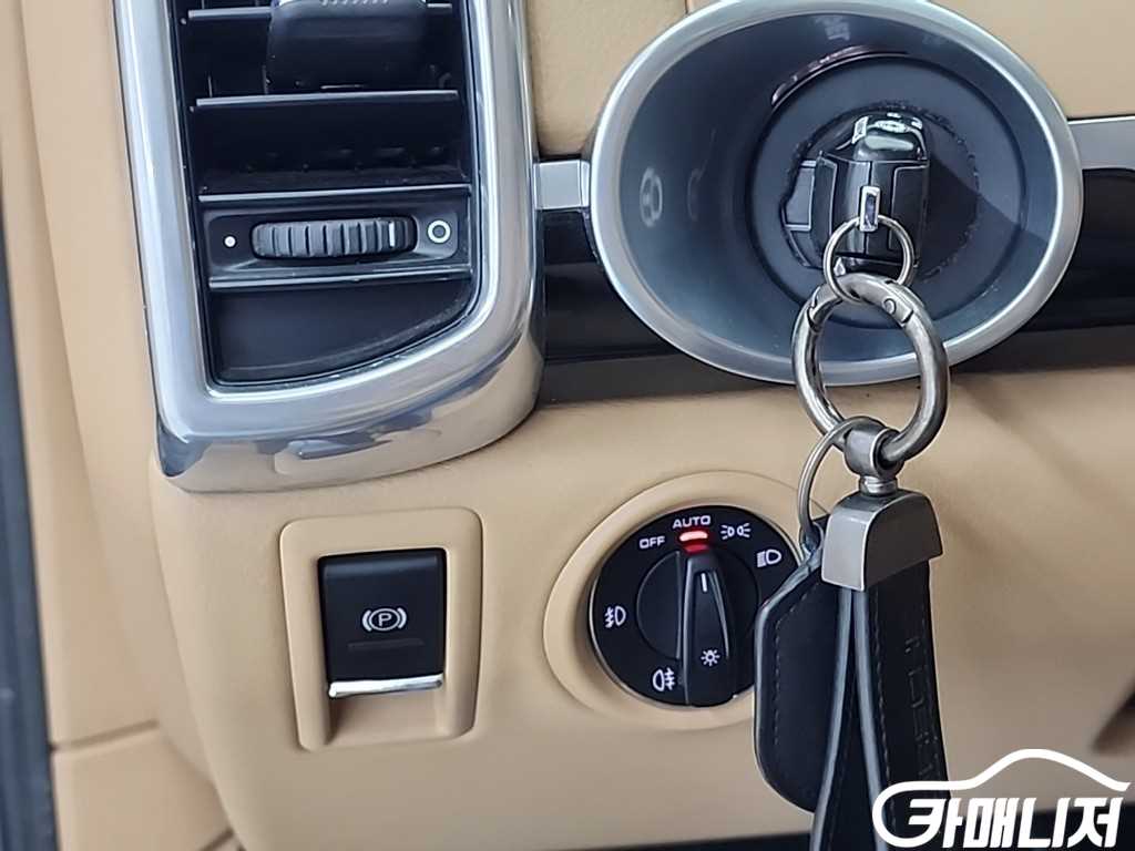 Porsche Cayenne 3.0 thumbnail 17