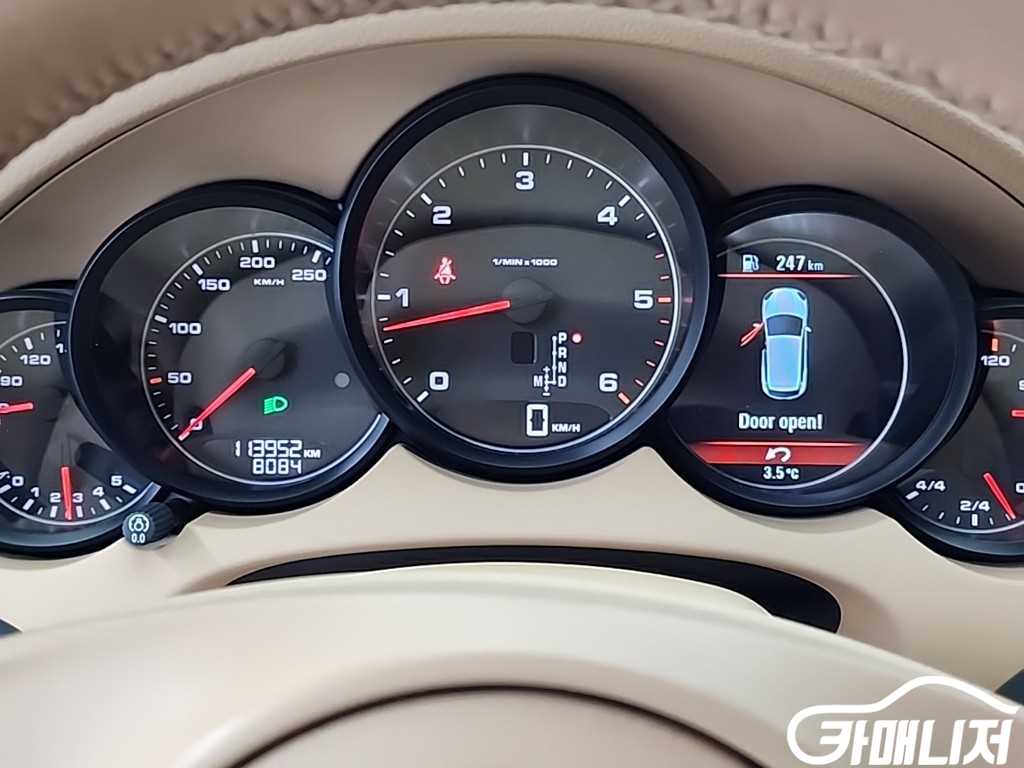 Porsche Cayenne 3.0 thumbnail 6