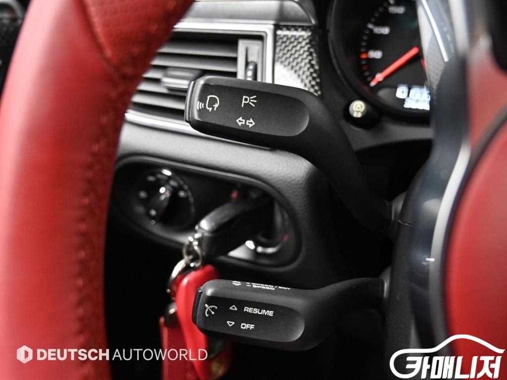 Porsche Macan Gasoline 3.0 GTS thumbnail 14