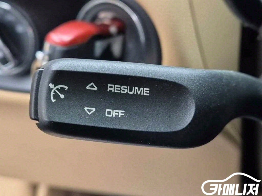 Porsche Macan Gasoline 2.0 thumbnail 16