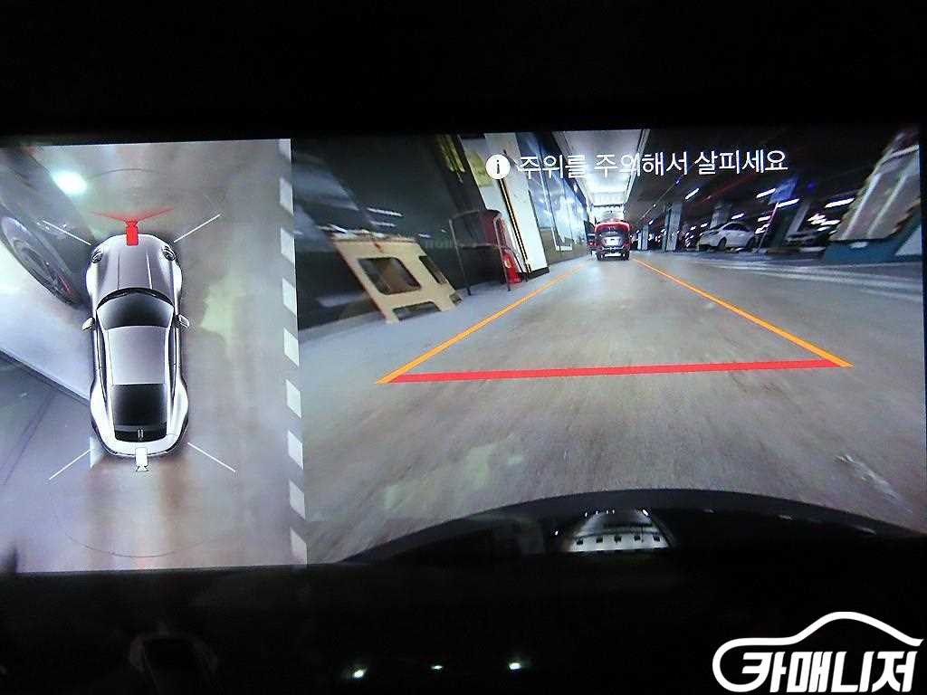 Porsche 911 Carrera 4 GTS thumbnail 14