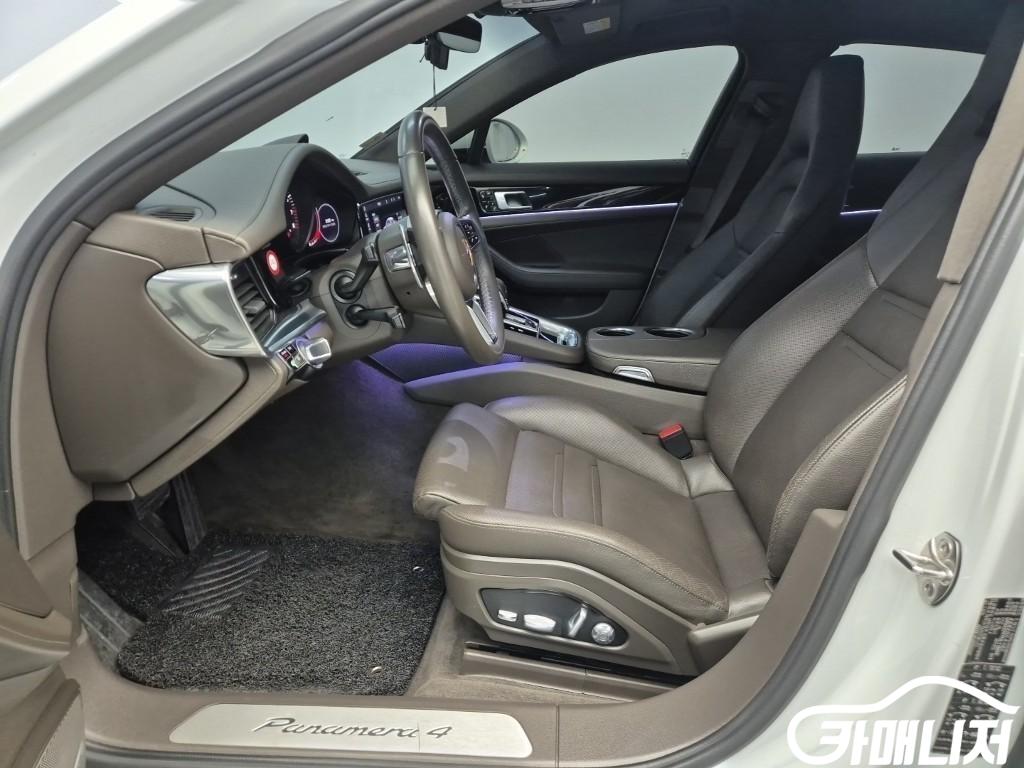 Porsche Panamera 3.0 4 thumbnail 11