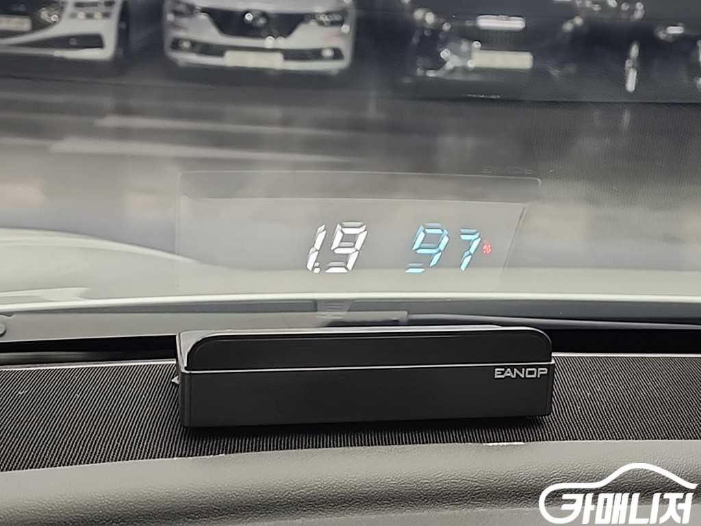 Tesla Model 3 Rong Reinji thumbnail 18