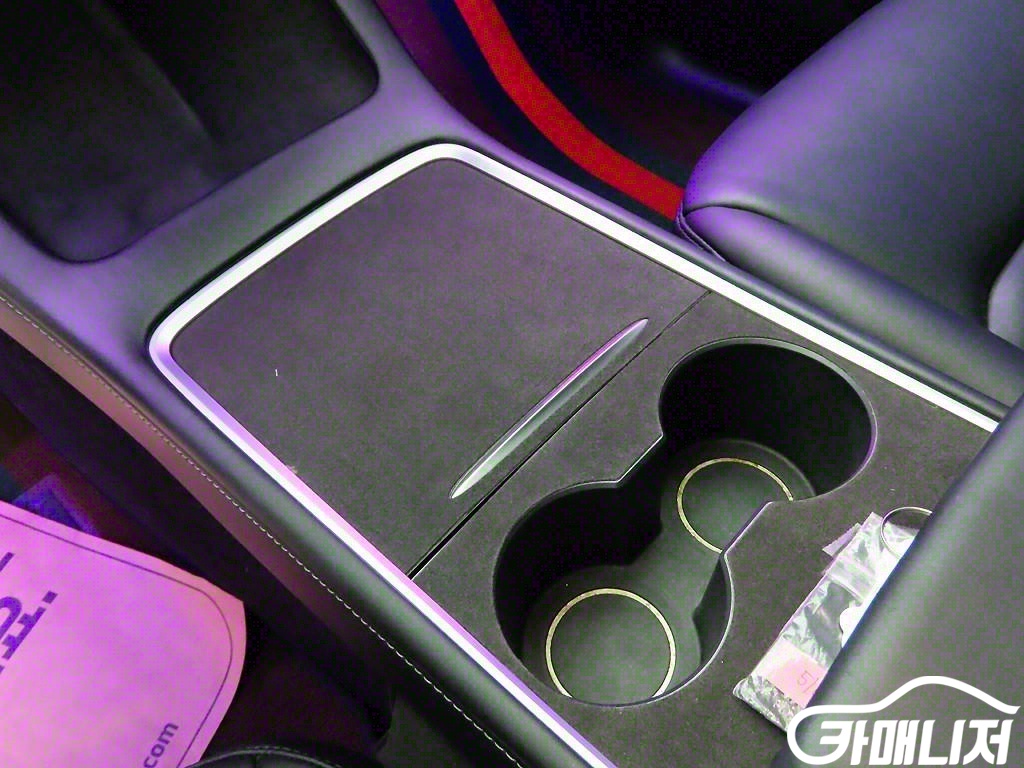 Tesla Model Y Standard Reinji thumbnail 9