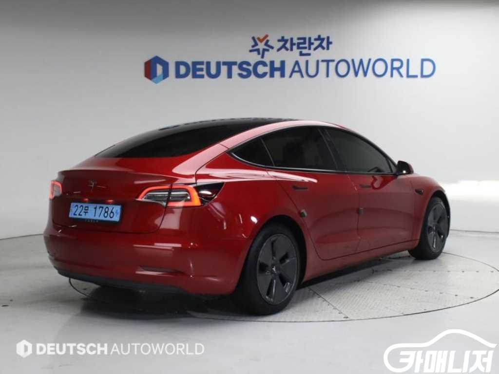 Tesla Model 3 Standard Reinji Peulreoseu thumbnail 2