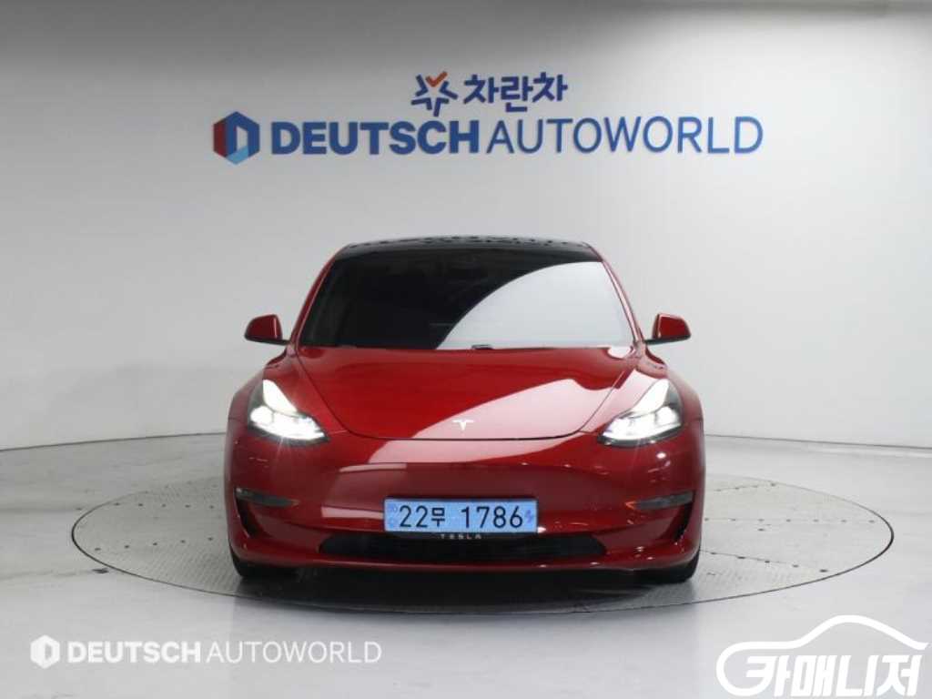 Tesla Model 3 Standard Reinji Peulreoseu thumbnail 3