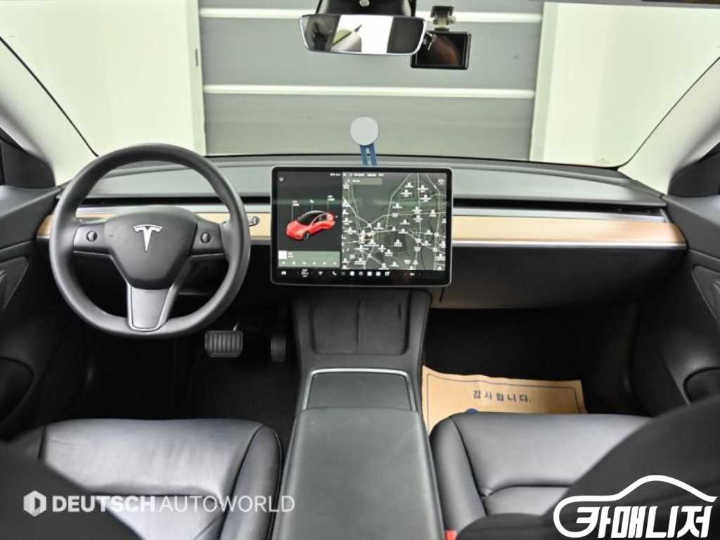 Tesla Model 3 Standard Reinji Peulreoseu thumbnail 7