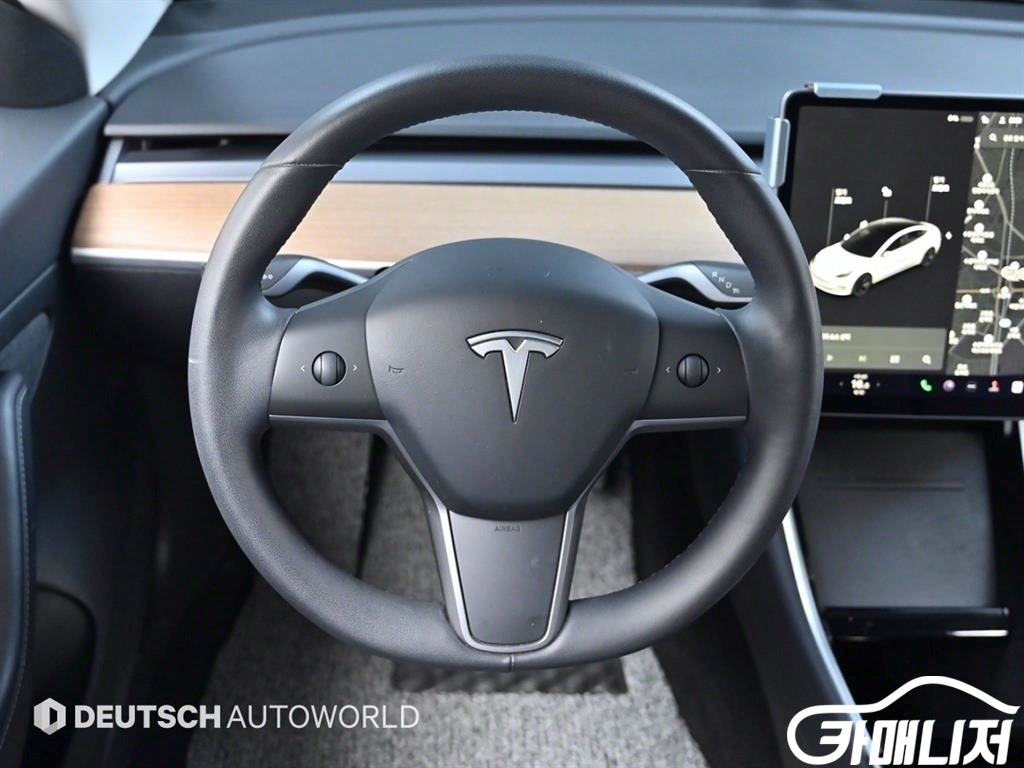 Tesla Model 3 Standard Reinji Peulreoseu thumbnail 13