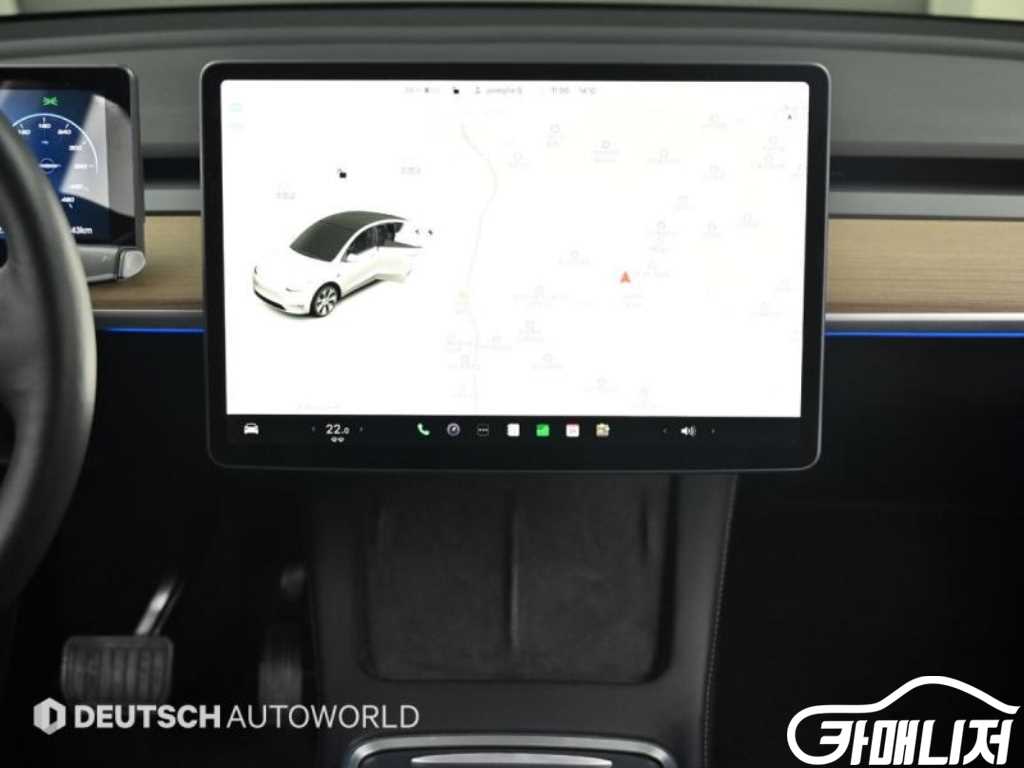 Tesla Model Y Rong Reinji thumbnail 14
