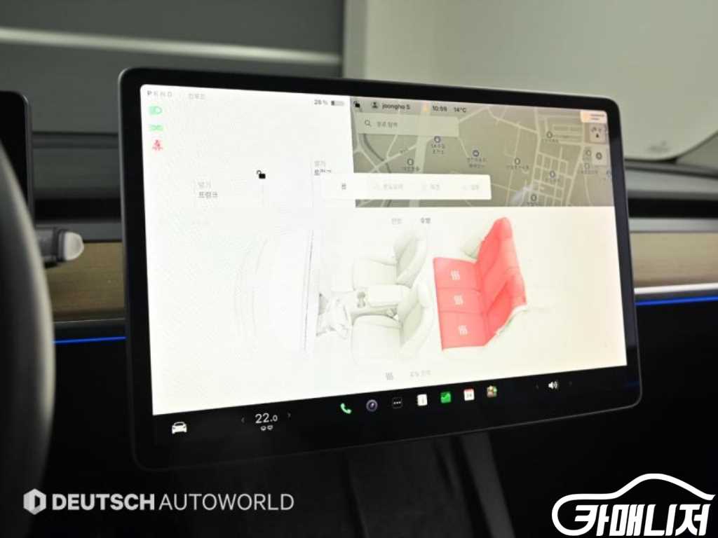 Tesla Model Y Rong Reinji thumbnail 16