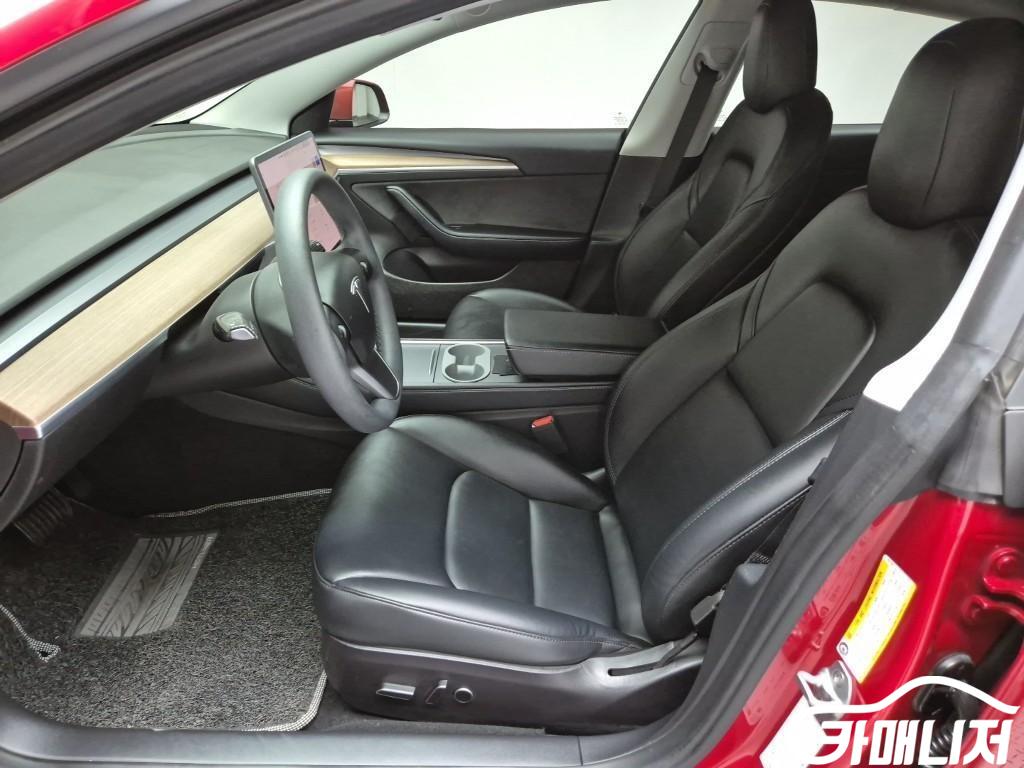 Tesla Model 3 Rong Reinji thumbnail 11