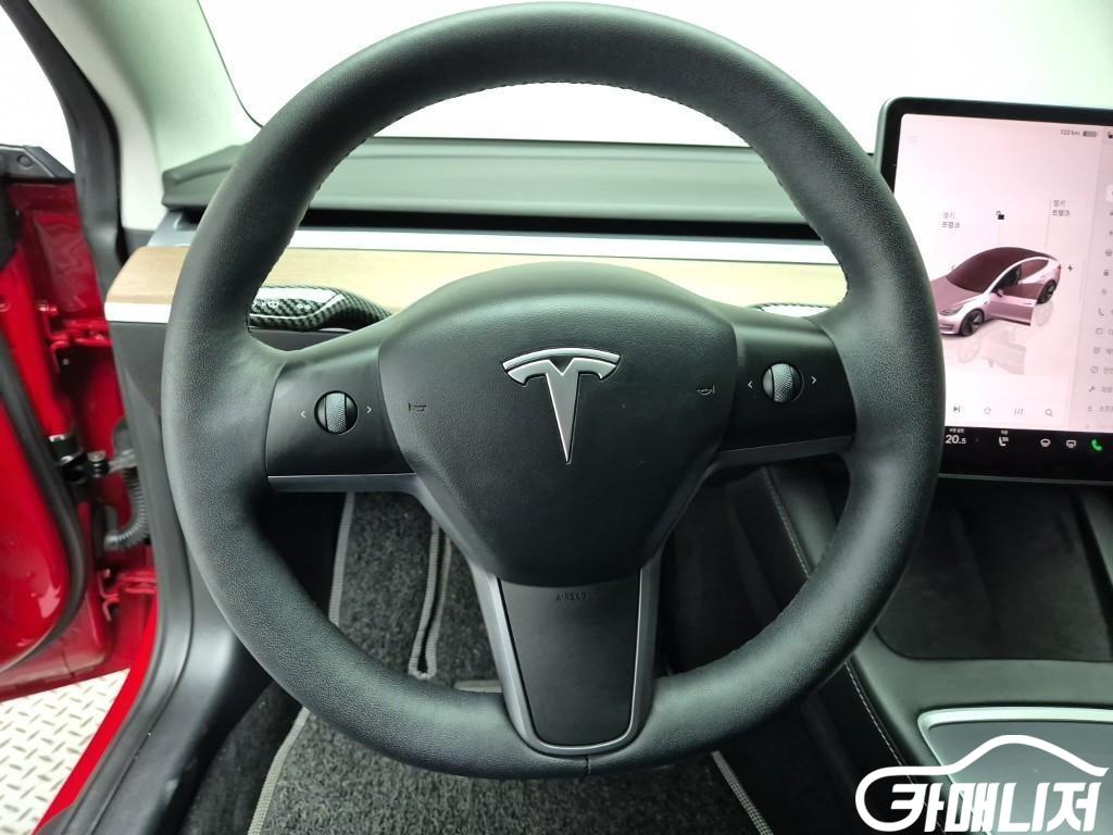 Tesla Model 3 Rong Reinji thumbnail 9