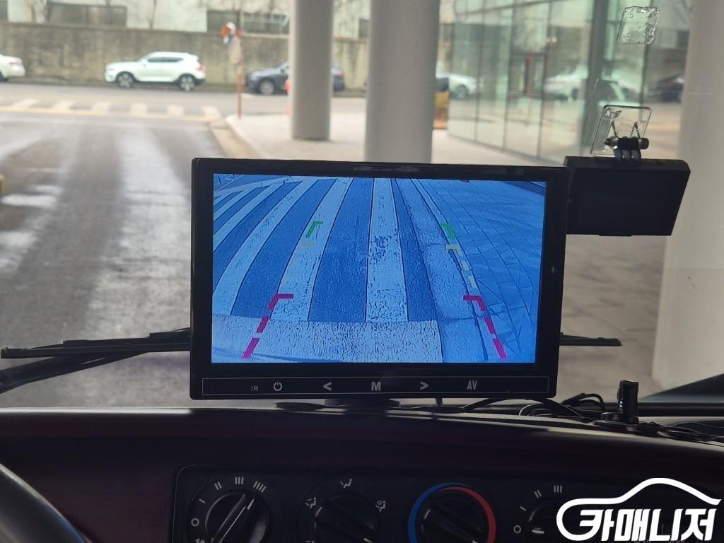 Medium & Heavy Bus Small Hyundai Bus County Limousine thumbnail 8