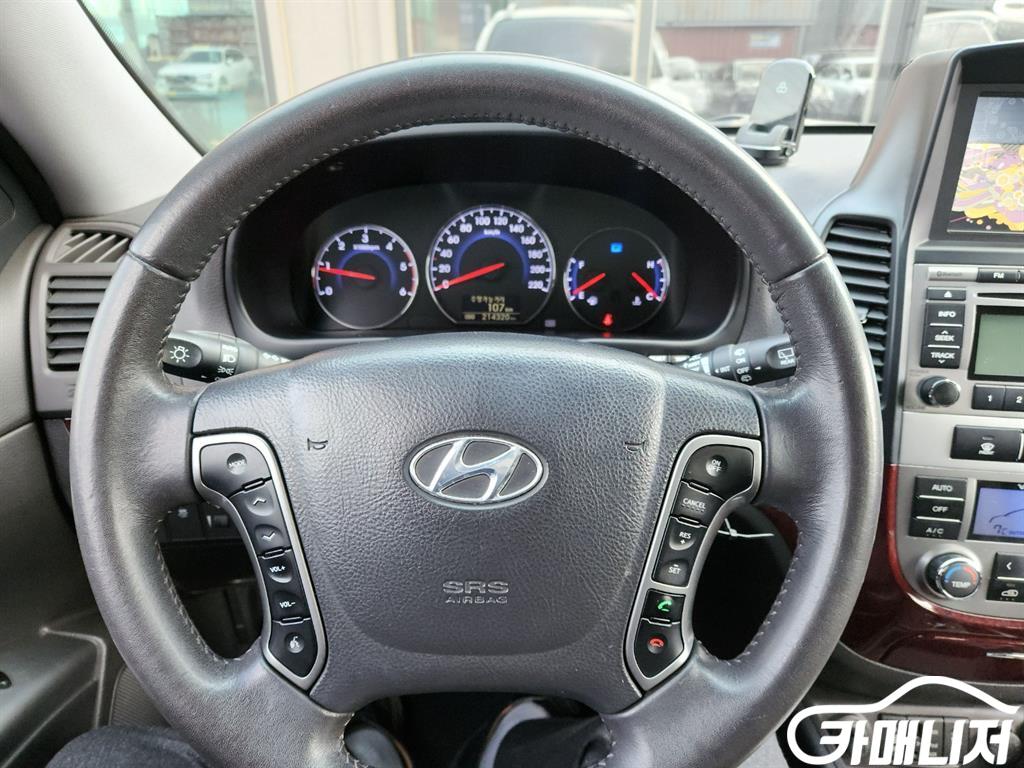 Hyundai Santa Fe Santa Fe Deo Style Diesel 2WD 2.0 MLX thumbnail 11