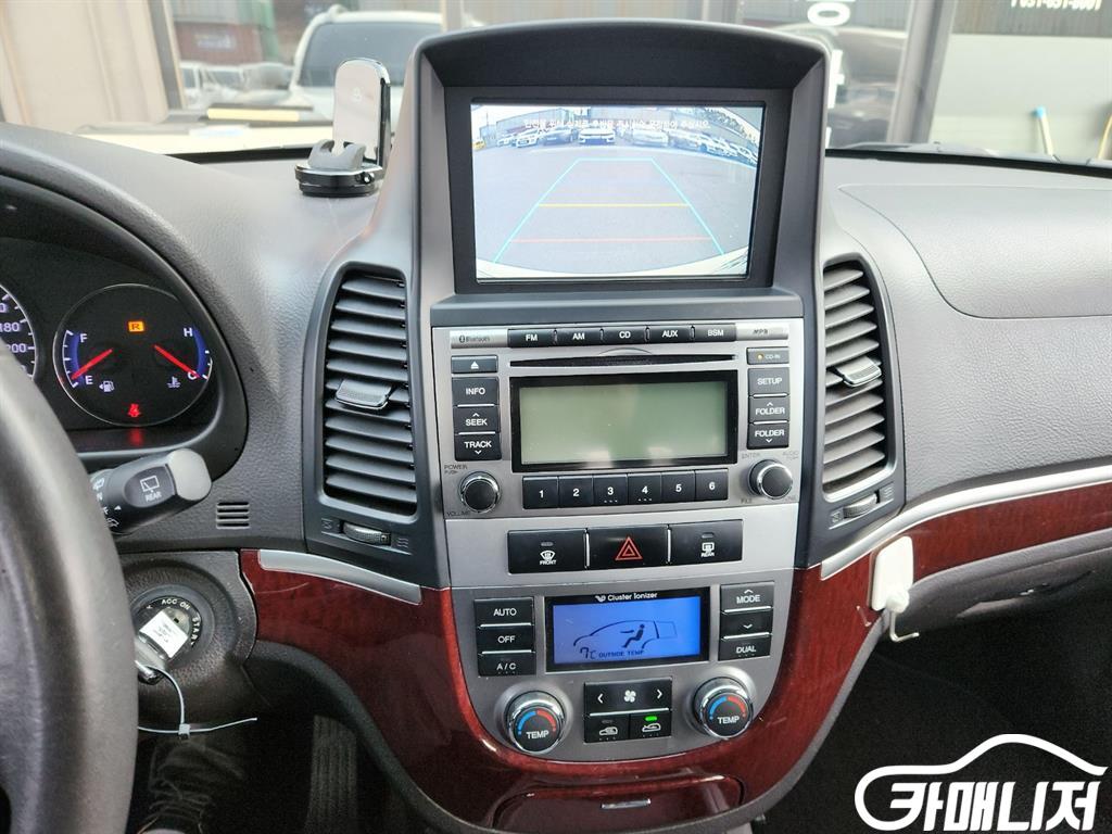 Hyundai Santa Fe Santa Fe Deo Style Diesel 2WD 2.0 MLX thumbnail 13