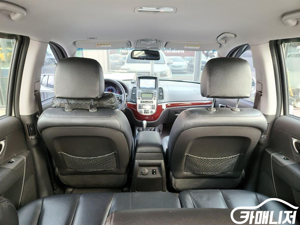 Hyundai Santa Fe Santa Fe Deo Style Diesel 2WD 2.0 MLX thumbnail 17