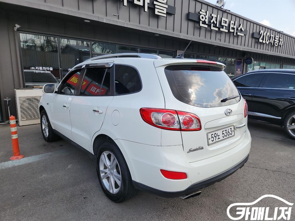 Hyundai Santa Fe Santa Fe Deo Style Diesel 2WD 2.0 MLX thumbnail 4