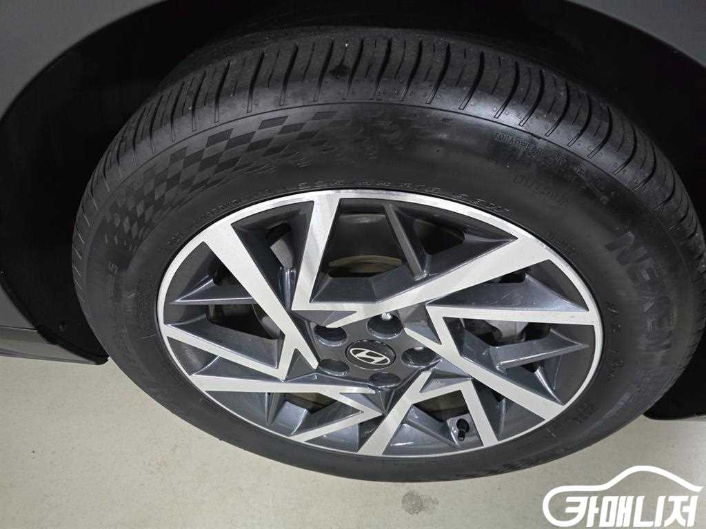 Hyundai Grandeur Gasoline 2.5 2WD thumbnail 20