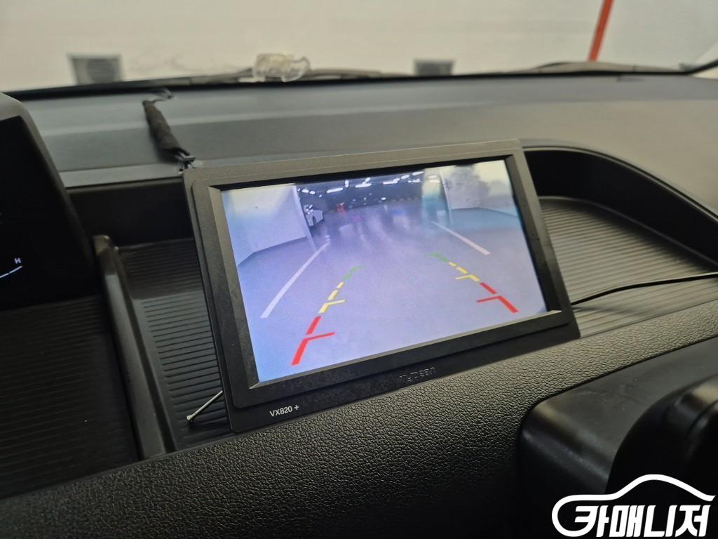 Hyundai Staria 2WD Diesel Cargo Smart thumbnail 14