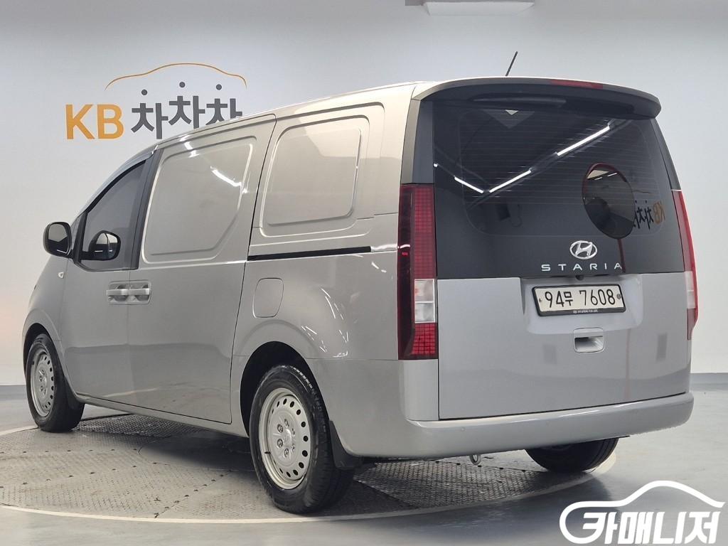 Hyundai Staria 2WD Diesel Cargo Smart thumbnail 3