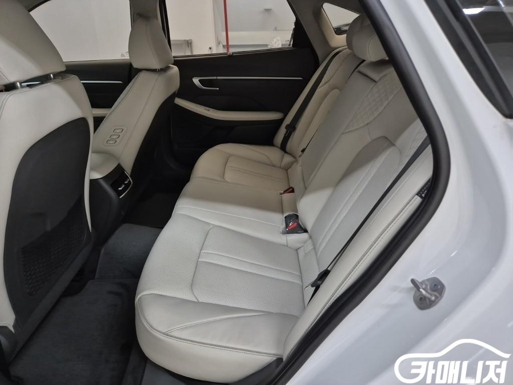 Hyundai Sonata Sonata The Edge Gasoline 1.6 Turbo thumbnail 12