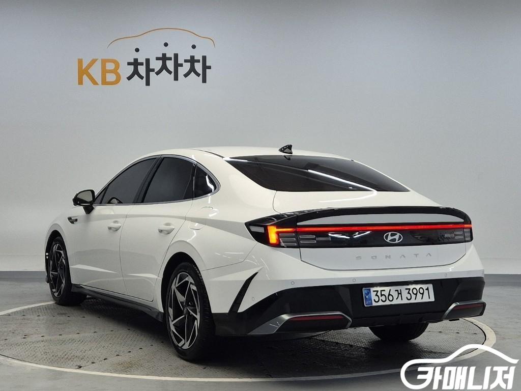 Hyundai Sonata Sonata The Edge Gasoline 1.6 Turbo thumbnail 3