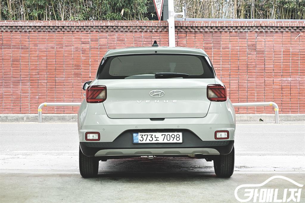 Hyundai Venue BeNew 1.6 Premium thumbnail 4