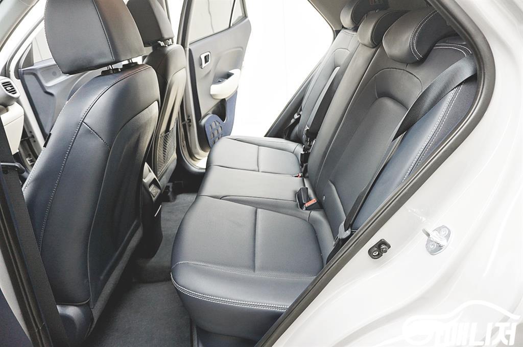 Hyundai Venue BeNew 1.6 Premium thumbnail 7