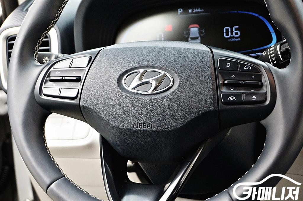 Hyundai Venue BeNew 1.6 Premium thumbnail 9