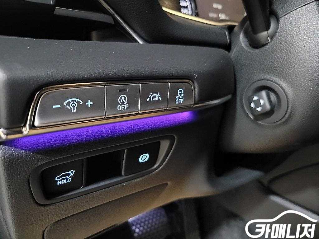 Genesis GV80 Gasoline 2.5T AWD thumbnail 14