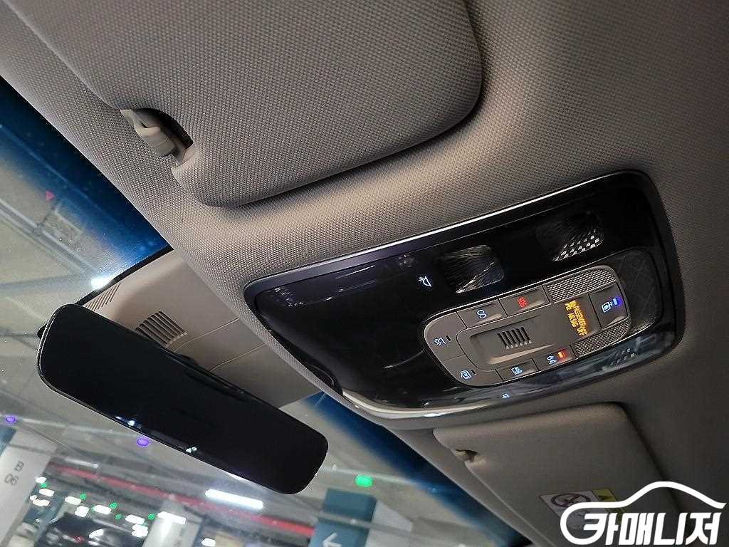 Genesis GV80 Gasoline 2.5T AWD thumbnail 15