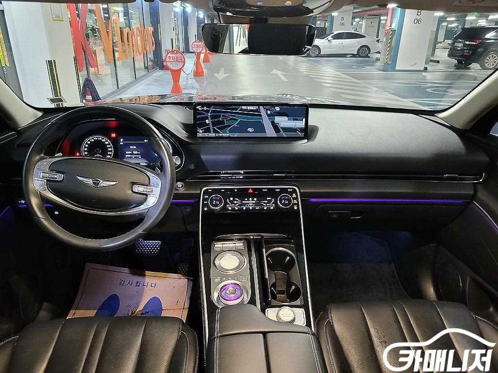 Genesis GV80 Gasoline 2.5T AWD thumbnail 6